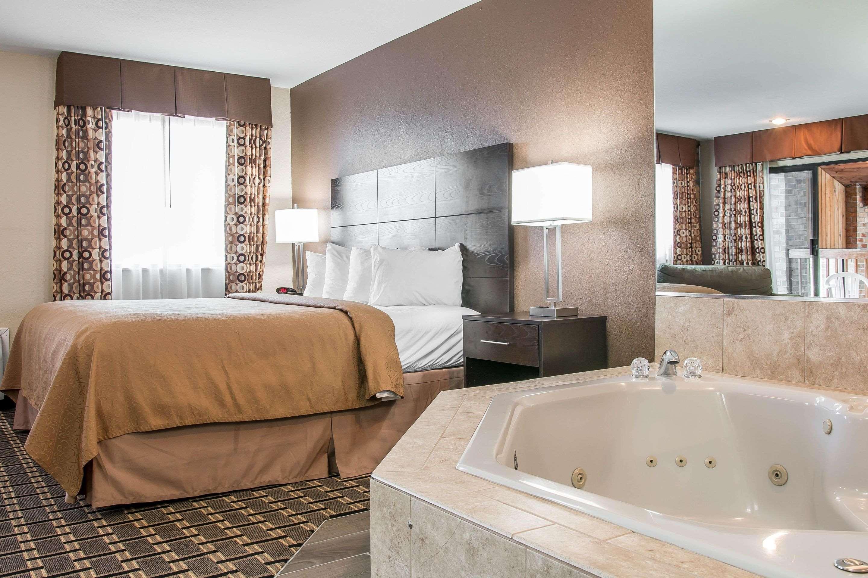 Quality Inn Grand Rapids South-Byron Center Cutlerville Exteriér fotografie